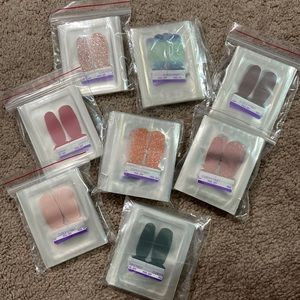 lot of ColorStreet samples